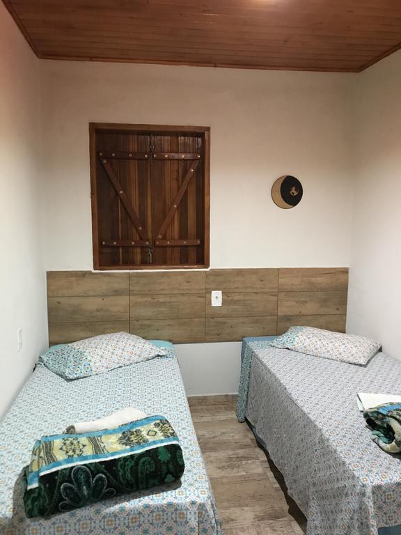 Hôtel Camping Do Noel - Chales à São Tomé das Letras Extérieur photo